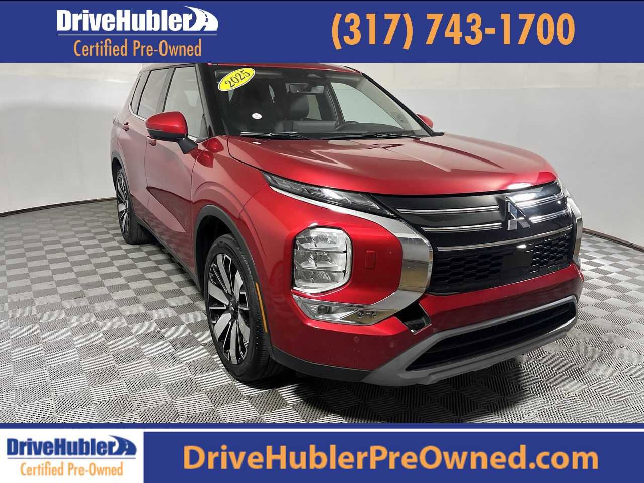 Used 2025 Mitsubishi Outlander AWD image 1