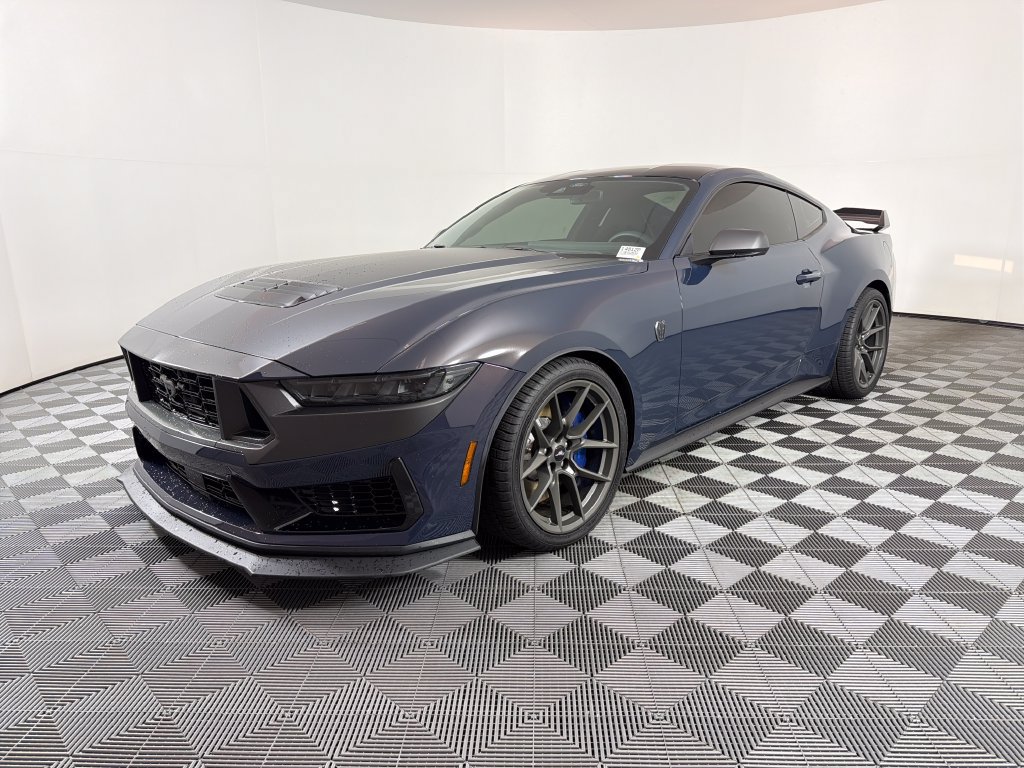 Used 2026 Ford Mustang Dark Horse w/ Dark Horse Handlin Package RWD image 7