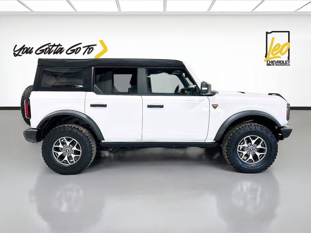 Used 2024 Ford Bronco Badlands AWD/4WD image 4