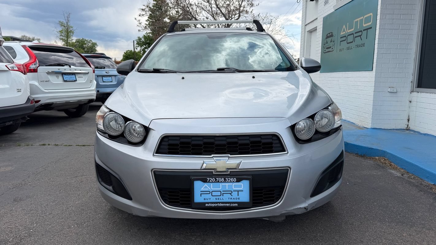Used 2012 Chevrolet Sonic LS FWD image 6