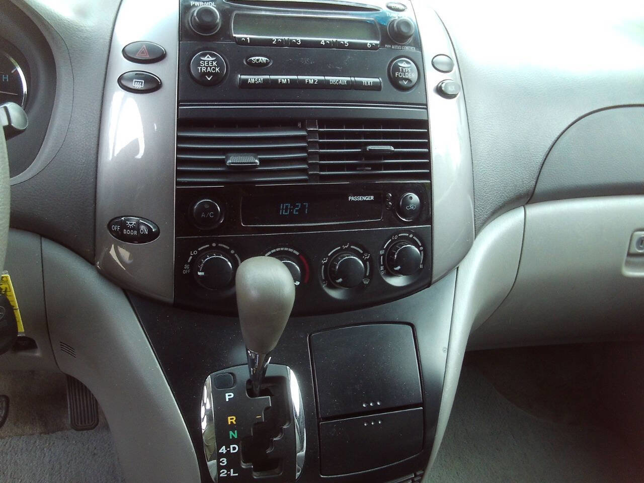 Used 2008 Toyota Sienna LE FWD image 19