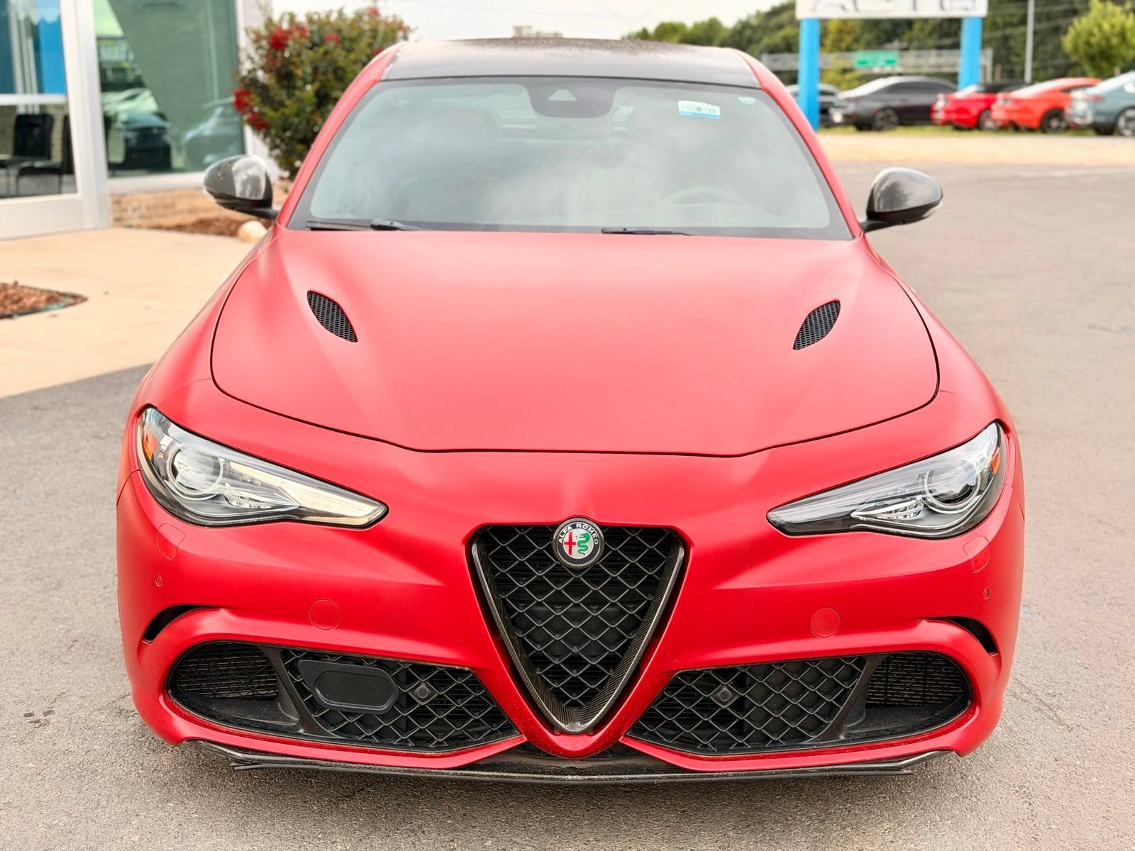 Used 2017 Alfa Romeo Giulia Quadrifoglio RWD image 14