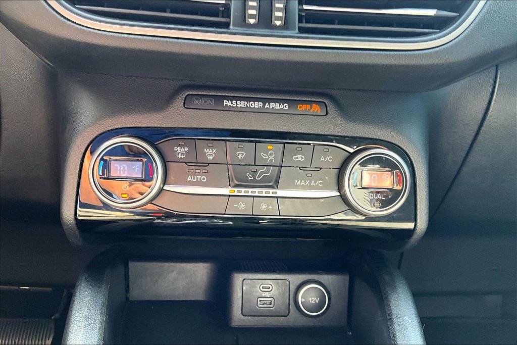 Used 2021 Ford Escape SE w/ Convenience Package FWD image 32