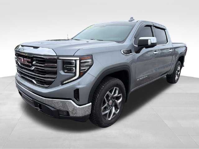 Used 2023 GMC Sierra 1500 SLT w/ SLT Premium Package AWD/4WD image 3