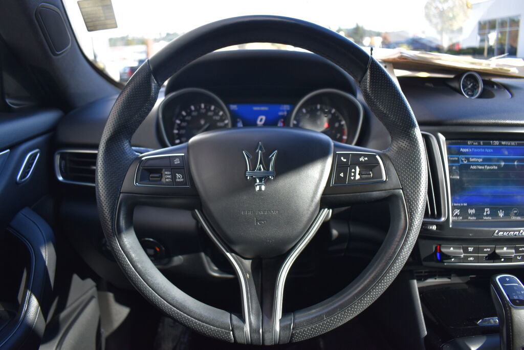Used 2020 Maserati Levante 3.0L image 9