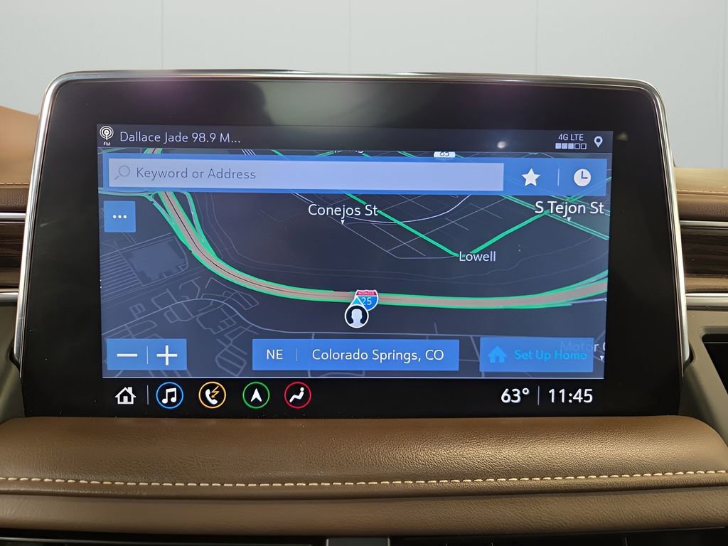 Used 2021 Chevrolet Suburban High Country image 18