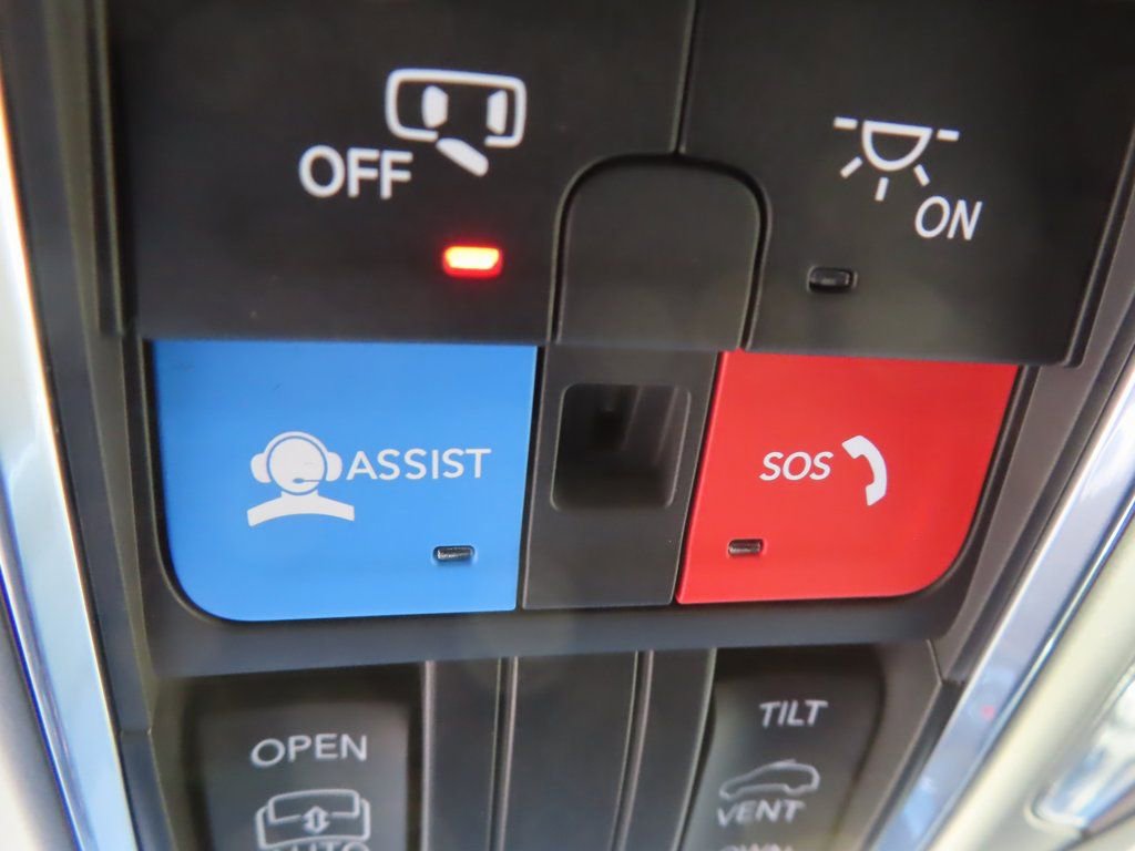 New 2025 Jeep Grand Cherokee Altitude image 13