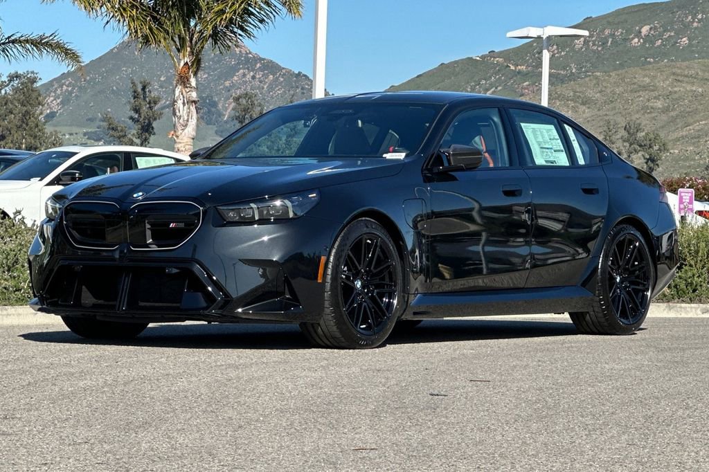 New 2026 BMW M5 w/ Carbon Package image 7