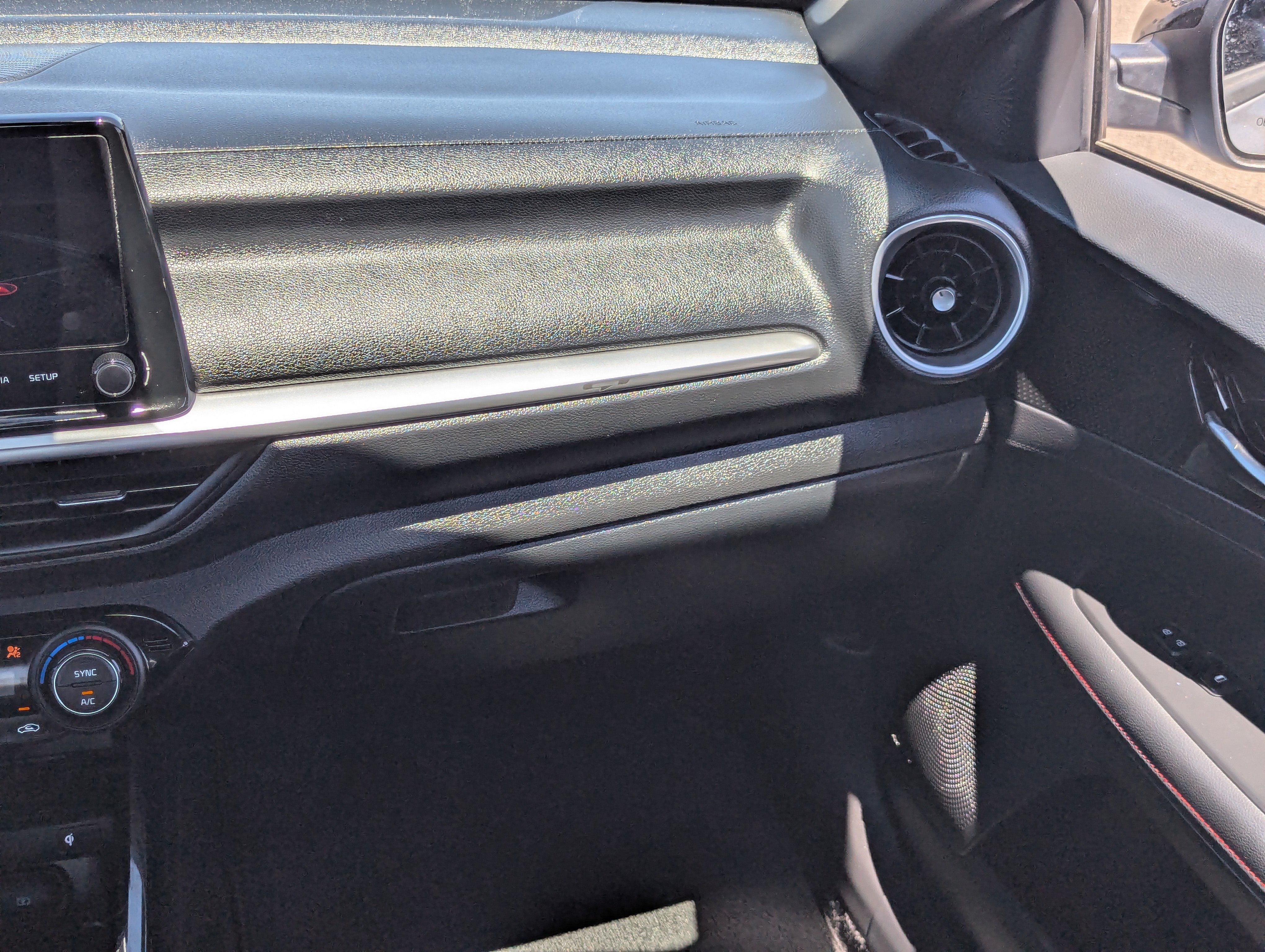 Certified 2023 Kia Forte GT w/ GT2 Package FWD image 15