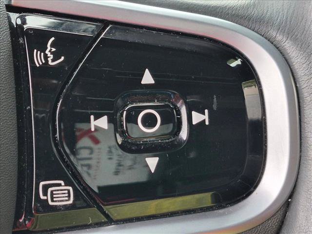 Used 2020 Volvo XC60 T5 R-Design w/ Protection Package Premier FWD image 9