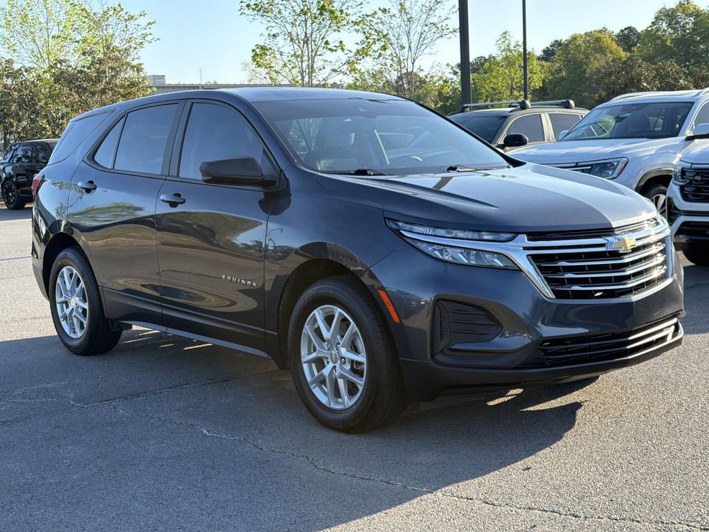 Used 2022 Chevrolet Equinox LS FWD image 7