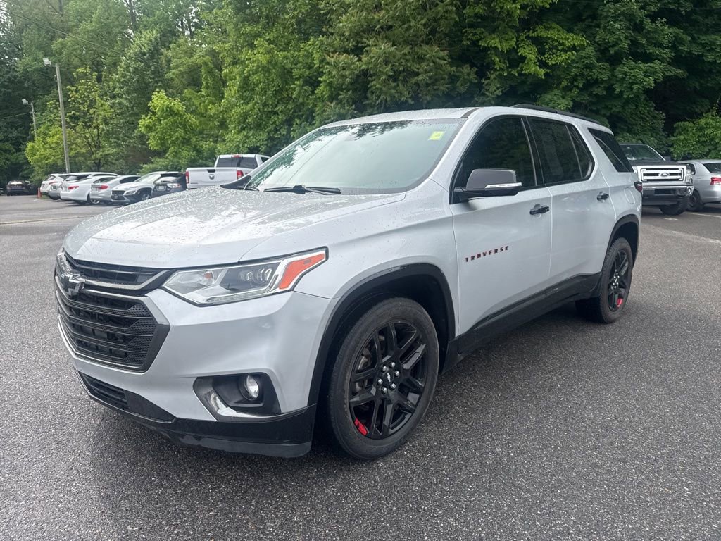 Used 2019 Chevrolet Traverse Premier w/ Redline Edition AWD/4WD image 3