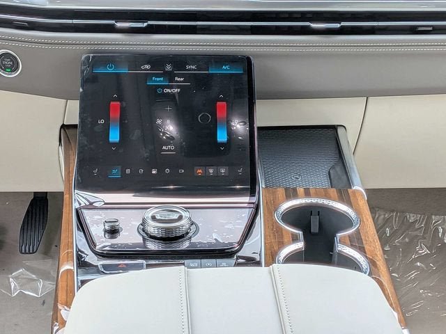 New 2026 Cadillac Escalade Platinum Luxury w/ LPO, Floor Liner Package AWD/4WD image 21
