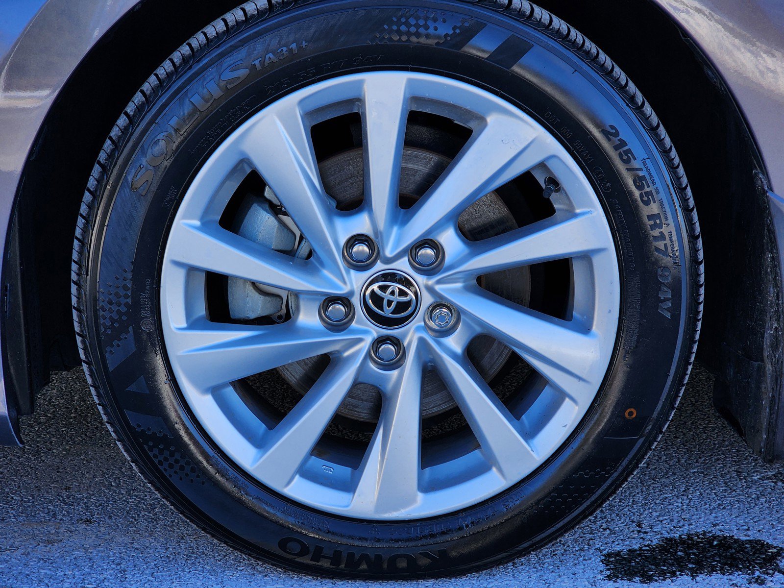 Used 2023 Toyota Camry LE w/ Cold Weather Package image 7