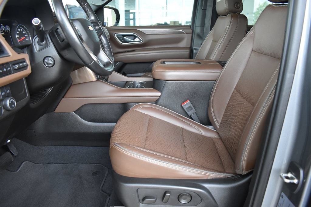 Used 2021 Chevrolet Tahoe High Country RWD image 4