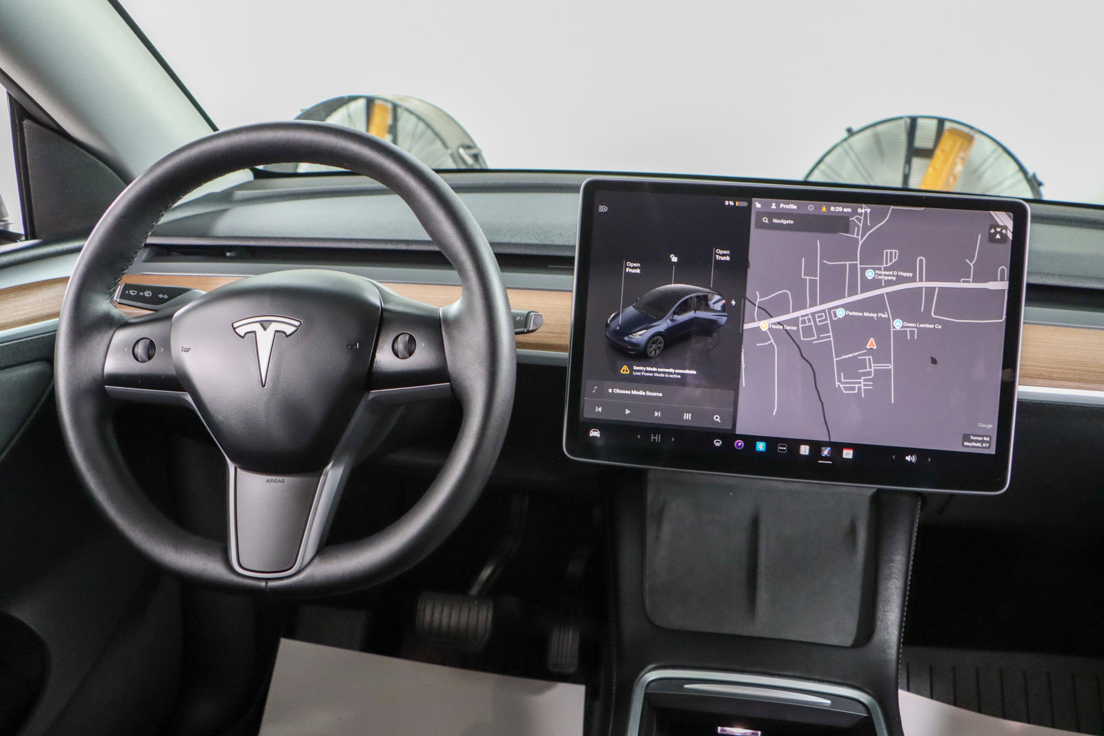 Used 2025 Tesla Model Y Long Range AWD/4WD image 16