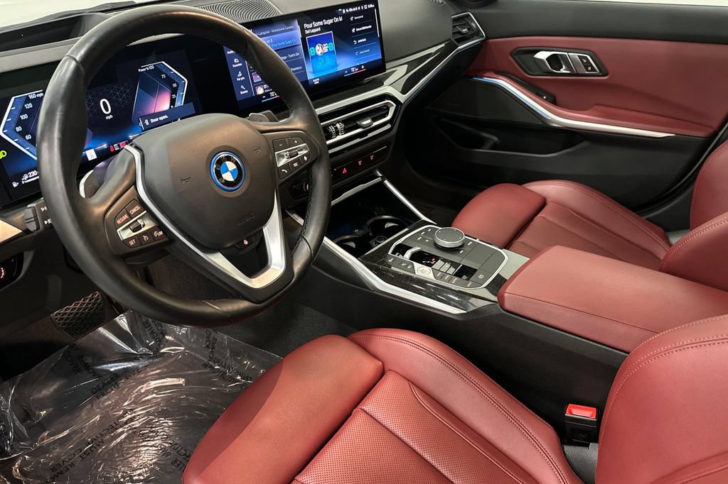 Used 2023 BMW 330e w/ Premium Package RWD image 10