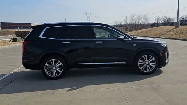 Used 2024 Cadillac XT6 Premium Luxury AWD/4WD image 9