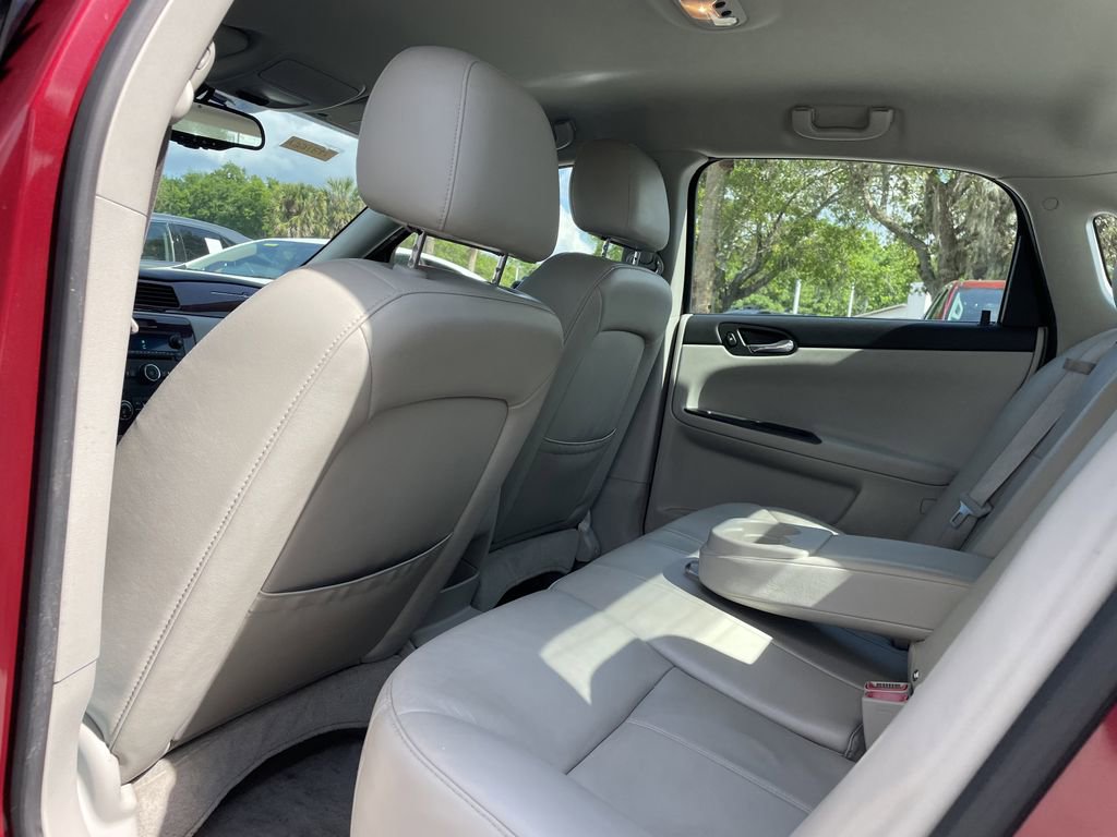 Used 2008 Chevrolet Impala LTZ image 15