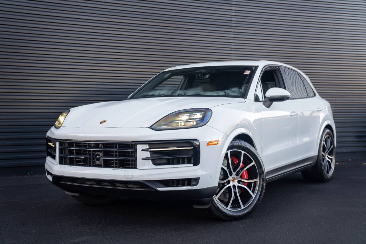 New 2026 Porsche Cayenne S