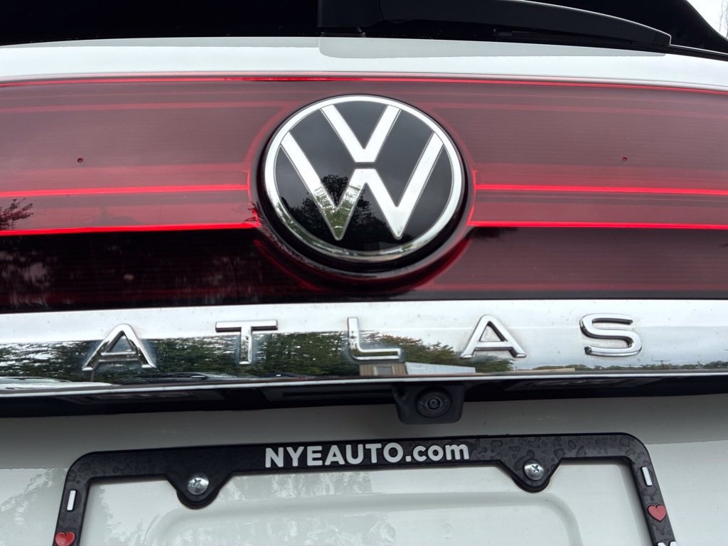 Used 2024 Volkswagen Atlas SE AWD/4WD image 64