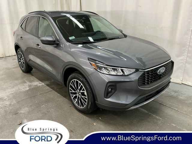 Used 2024 Ford Escape SE FWD image 1