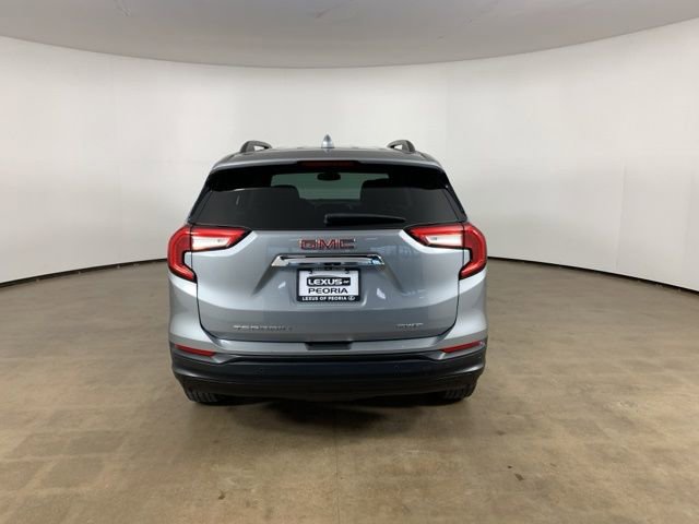 Used 2023 GMC Terrain SLE w/ Driver Convenience Package image 10