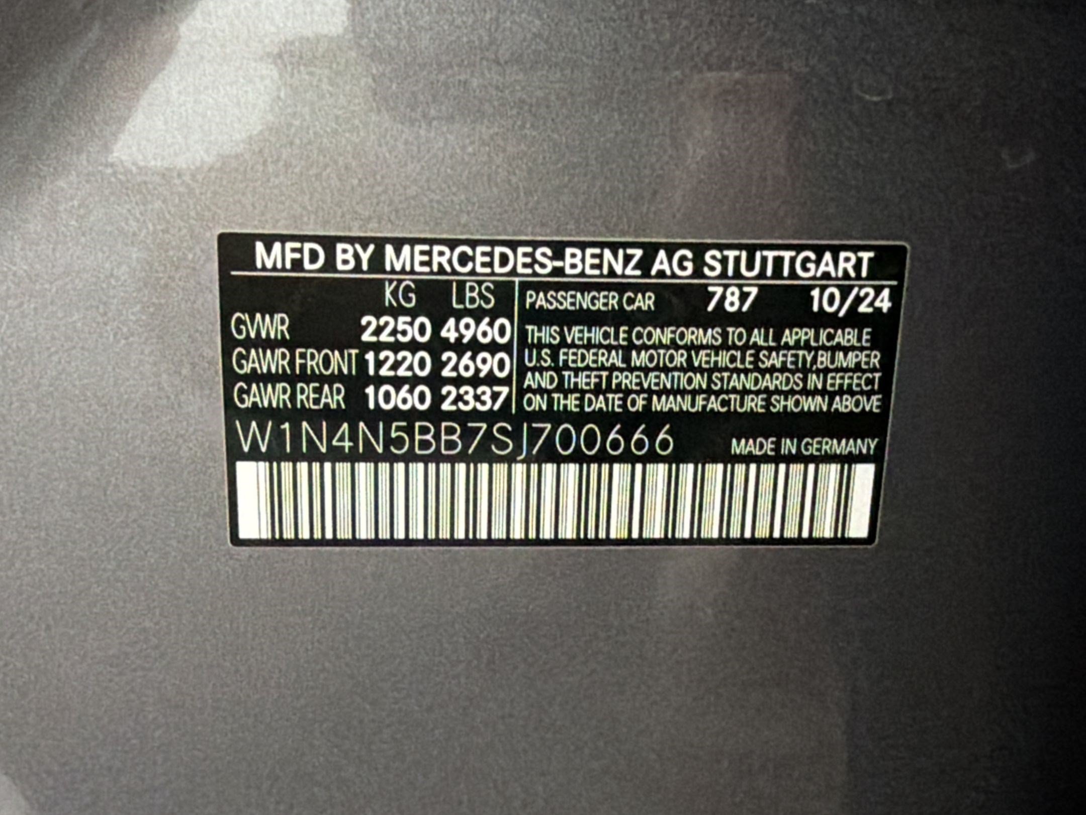 Used 2025 Mercedes-Benz GLA 35 AMG 4MATIC image 25