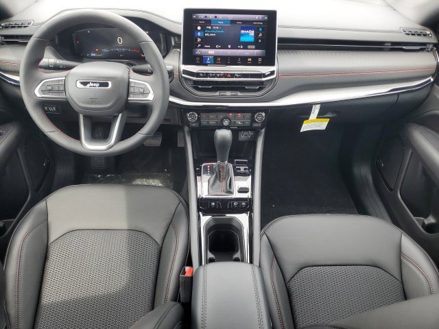 New 2026 Jeep Compass Trailhawk w/ Sun, Sound & Navigation Group AWD/4WD image 8