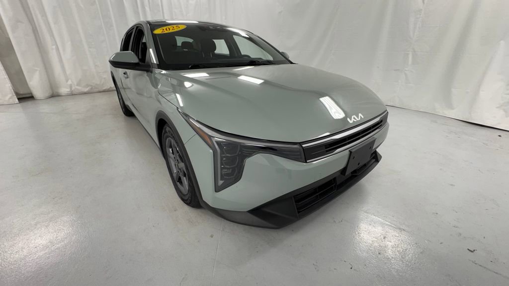 Used 2025 Kia K4