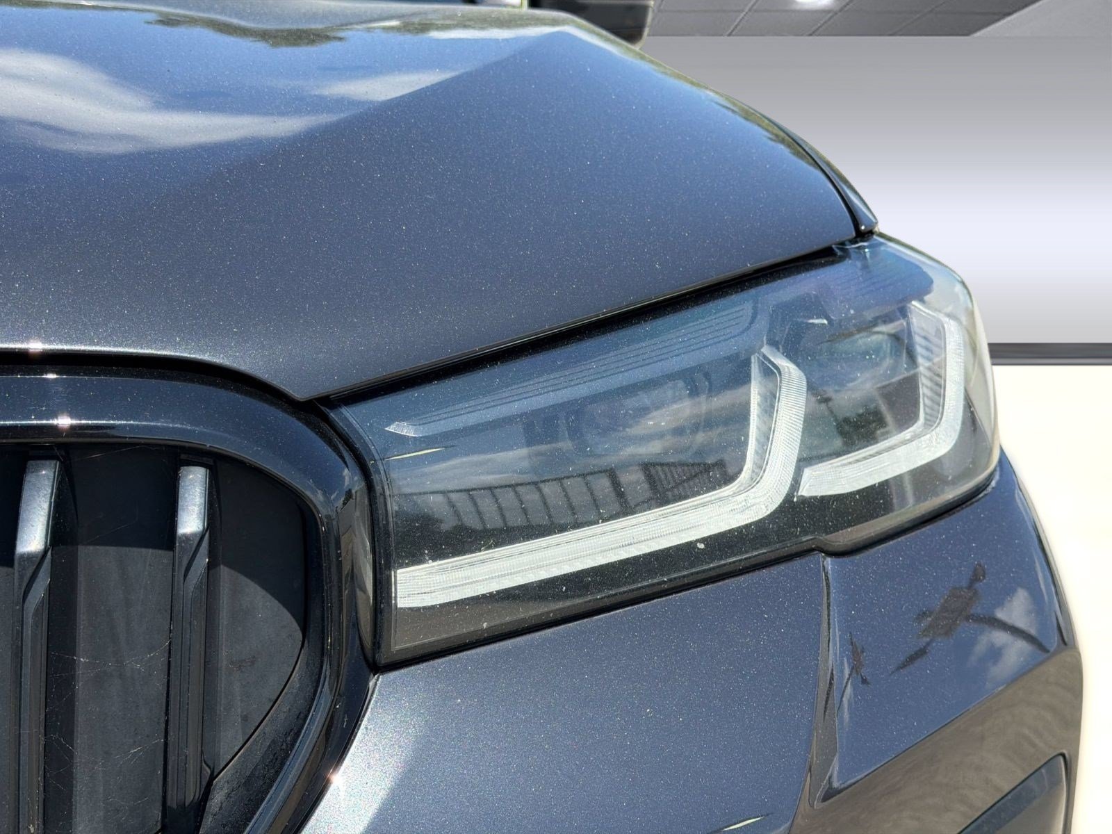 Used 2022 BMW 540i w/ M Sport Package RWD image 12