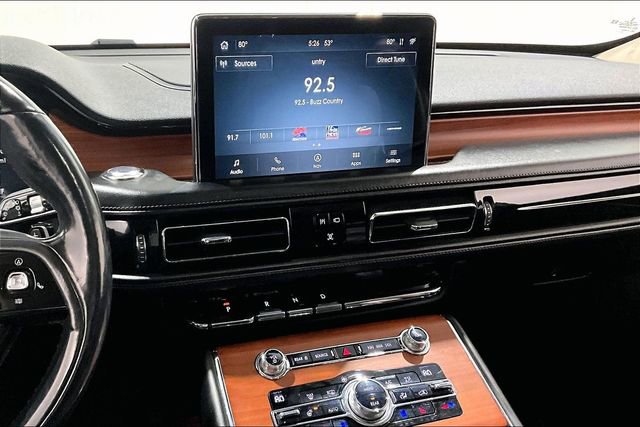 Used 2020 Lincoln Aviator Reserve w/ Equipment Group 201A image 9