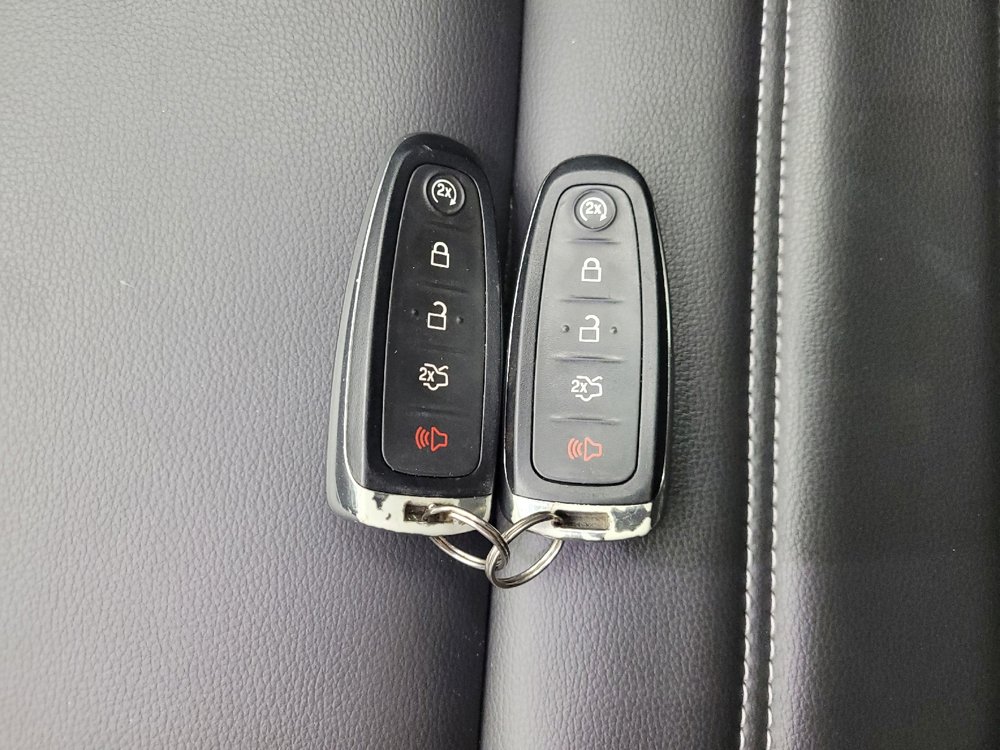 Used 2019 Ford Escape SEL AWD/4WD image 32