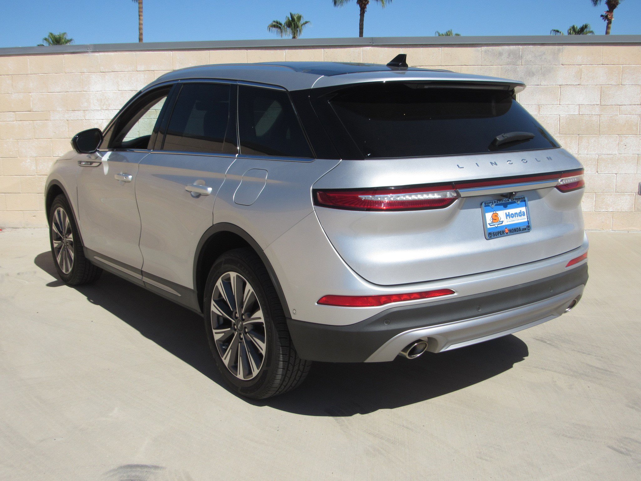 Used 2020 Lincoln Corsair Reserve image 6