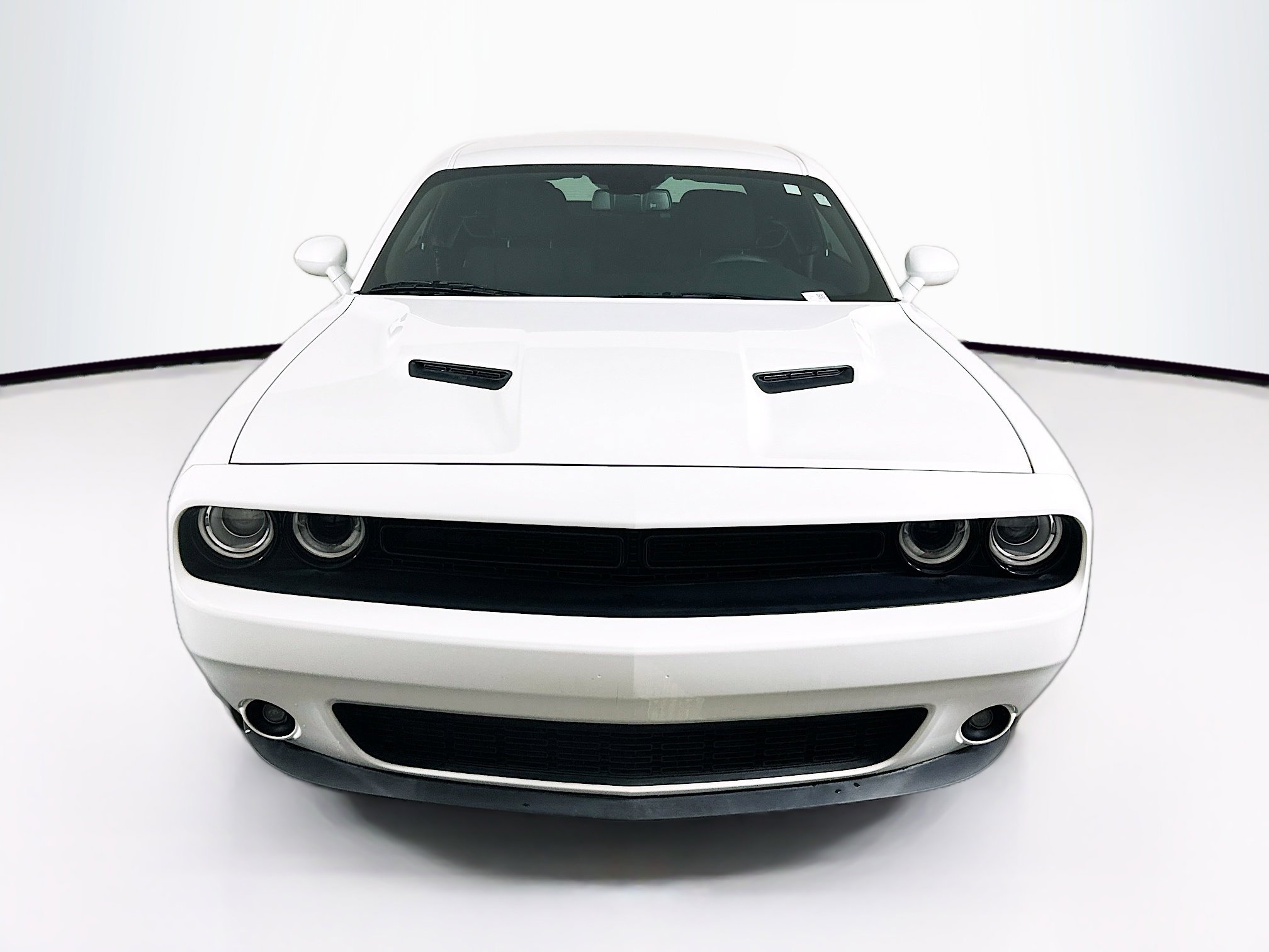 Used 2021 Dodge Challenger SXT w/ Blacktop Package image 2