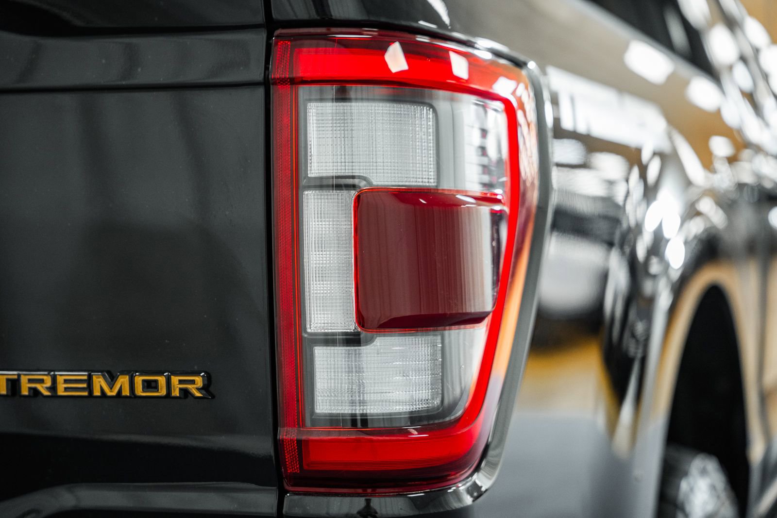 Used 2023 Ford F150 Tremor w/ Equipment Group 402A High image 18