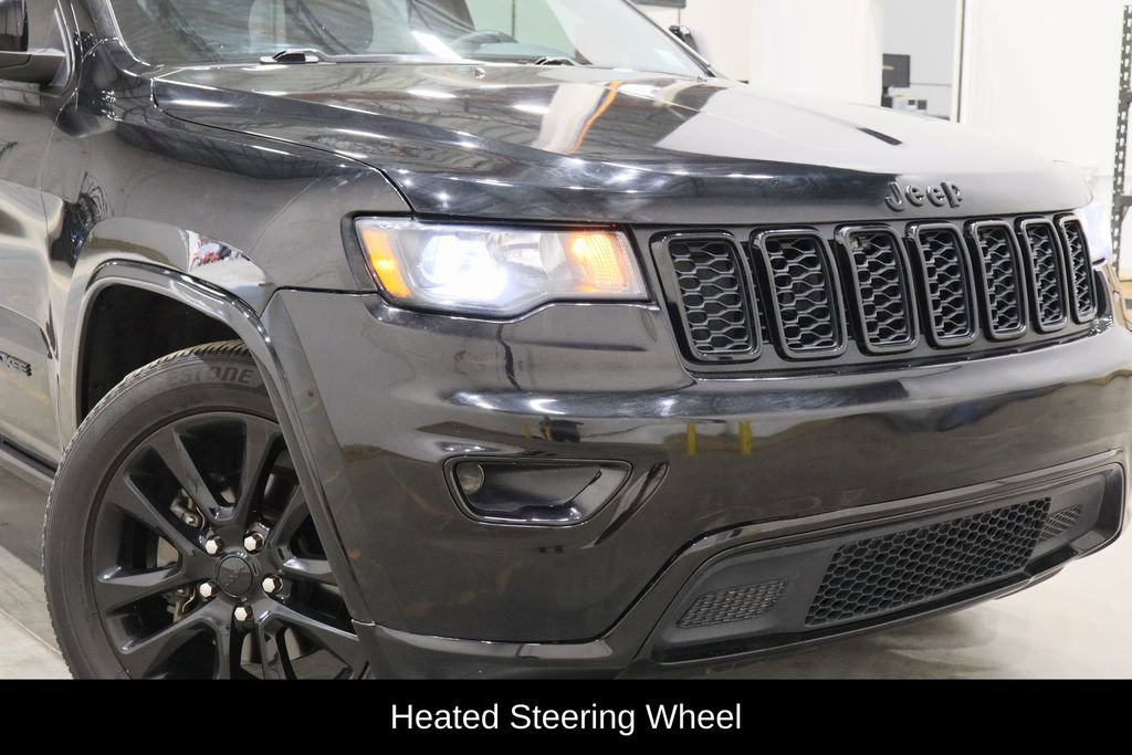 Used 2018 Jeep Grand Cherokee Altitude image 39