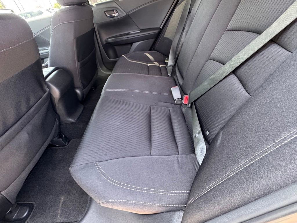 Used 2015 Honda Accord Sport image 21