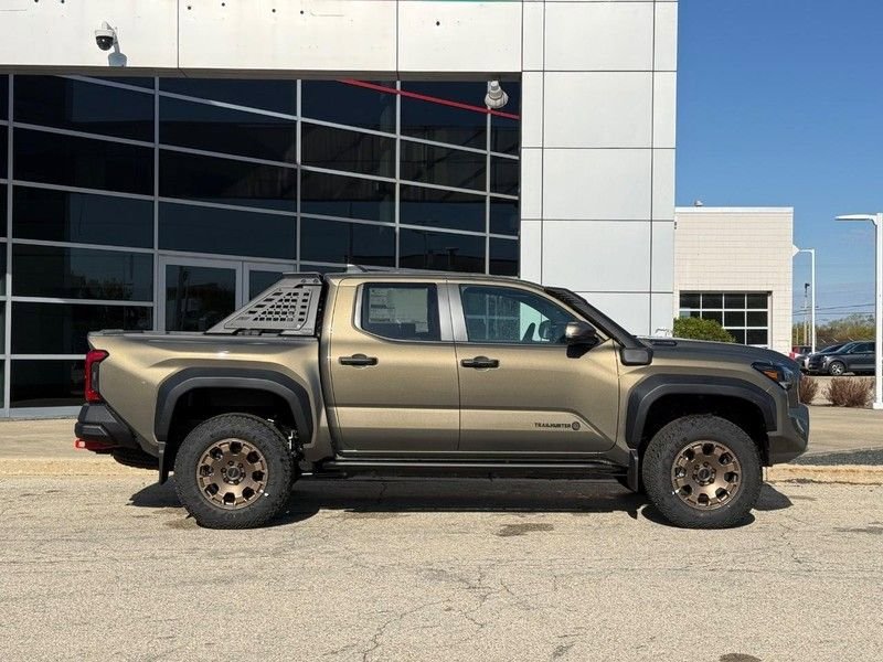 New 2026 Toyota Tacoma 4x4 Double Cab Hybrid image 2