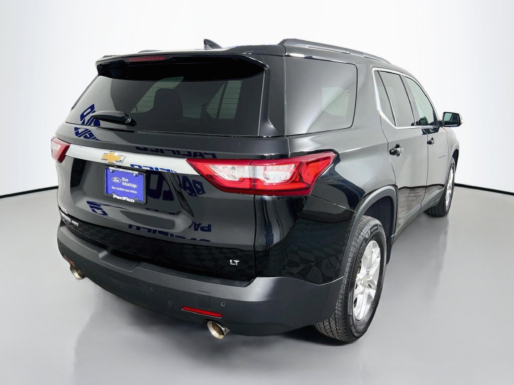 Used 2021 Chevrolet Traverse LT w/ LPO, Floor Liner Package AWD/4WD image 9