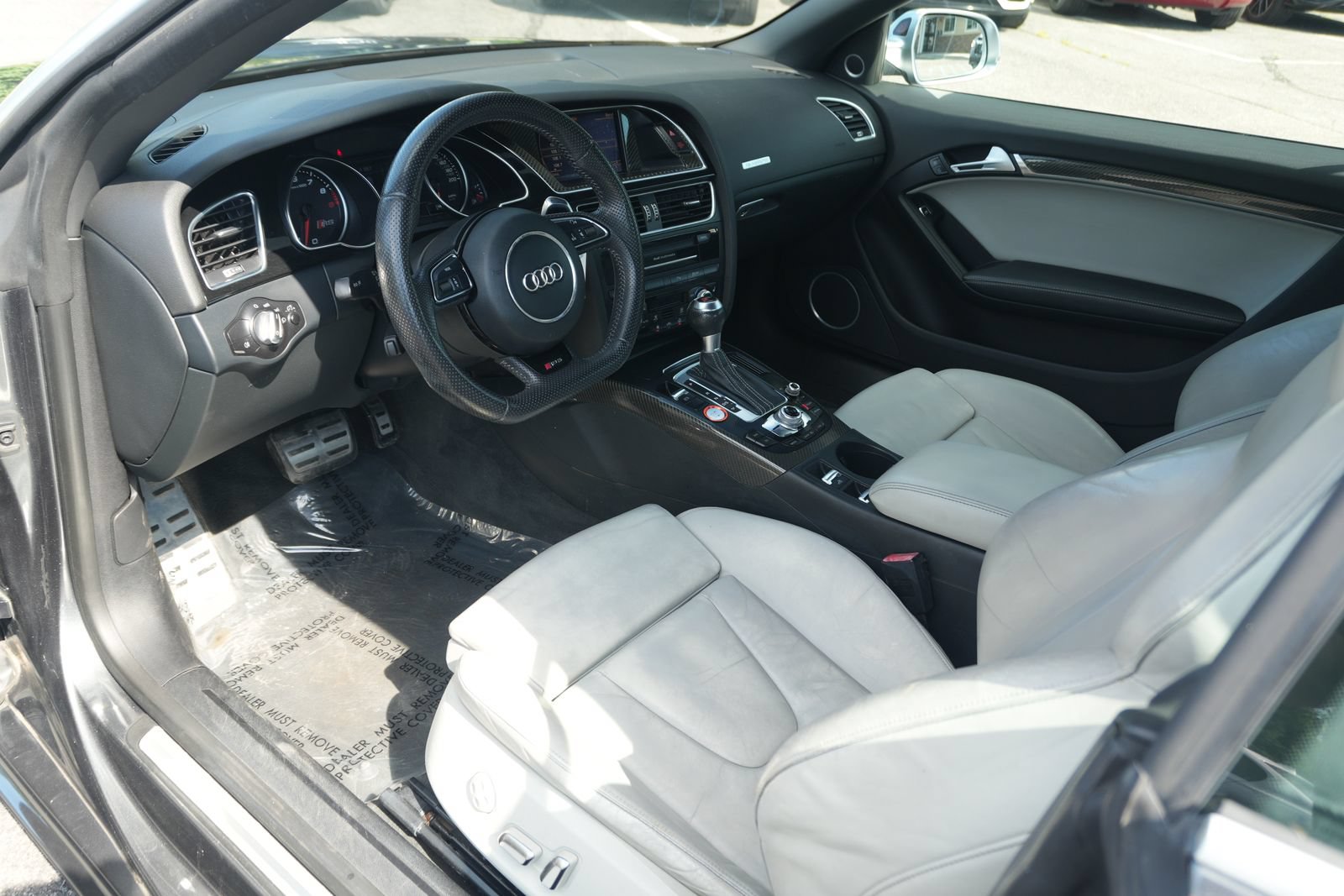 Used 2014 Audi RS 5 Cabriolet AWD/4WD image 32
