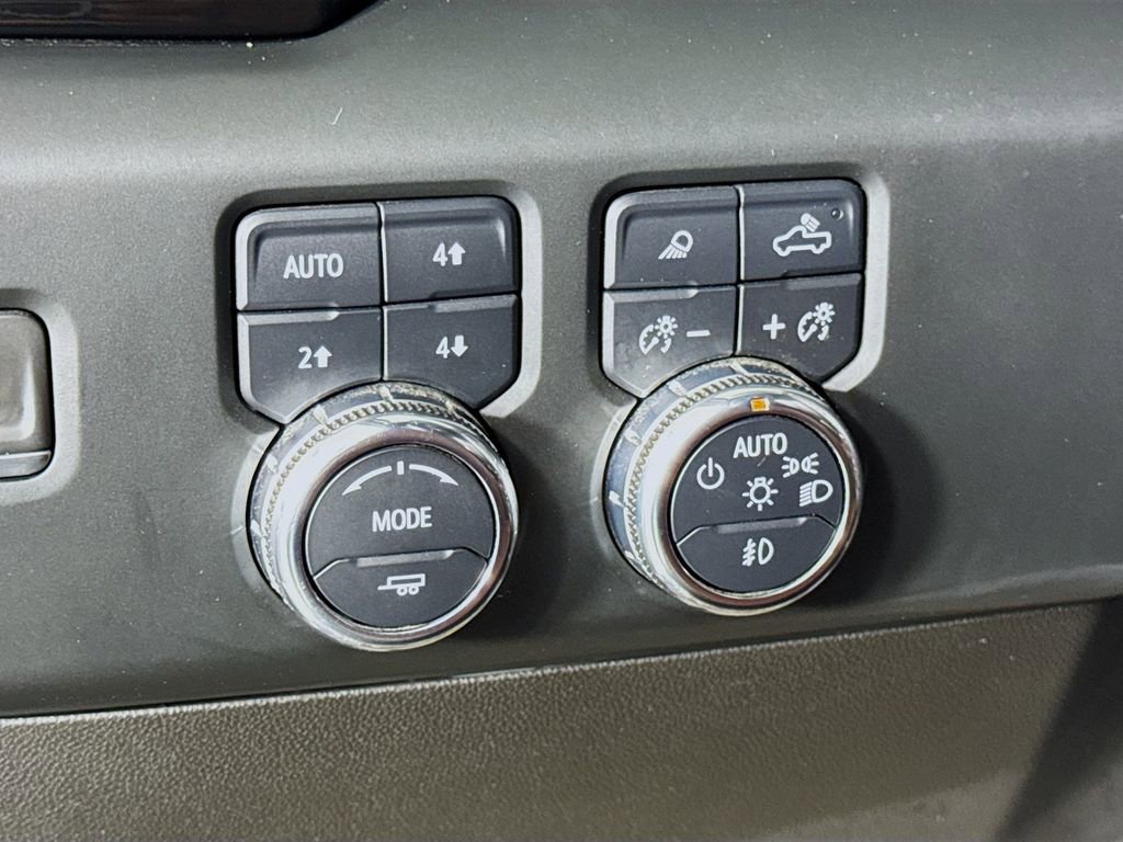 Used 2023 GMC Sierra 1500 Denali Ultimate AWD/4WD image 18