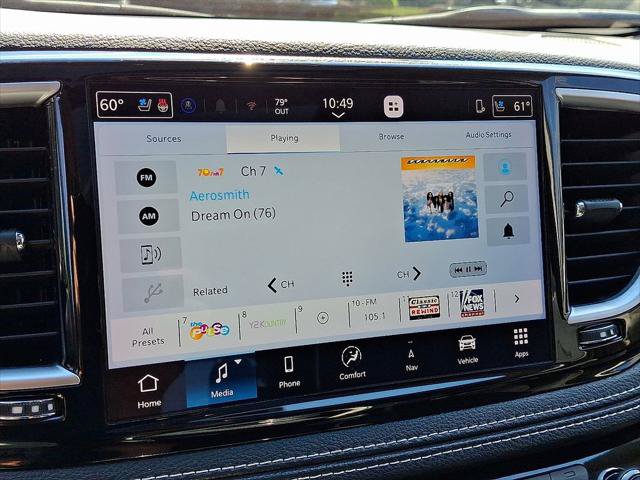 Certified 2023 Chrysler Pacifica Limited FWD image 19