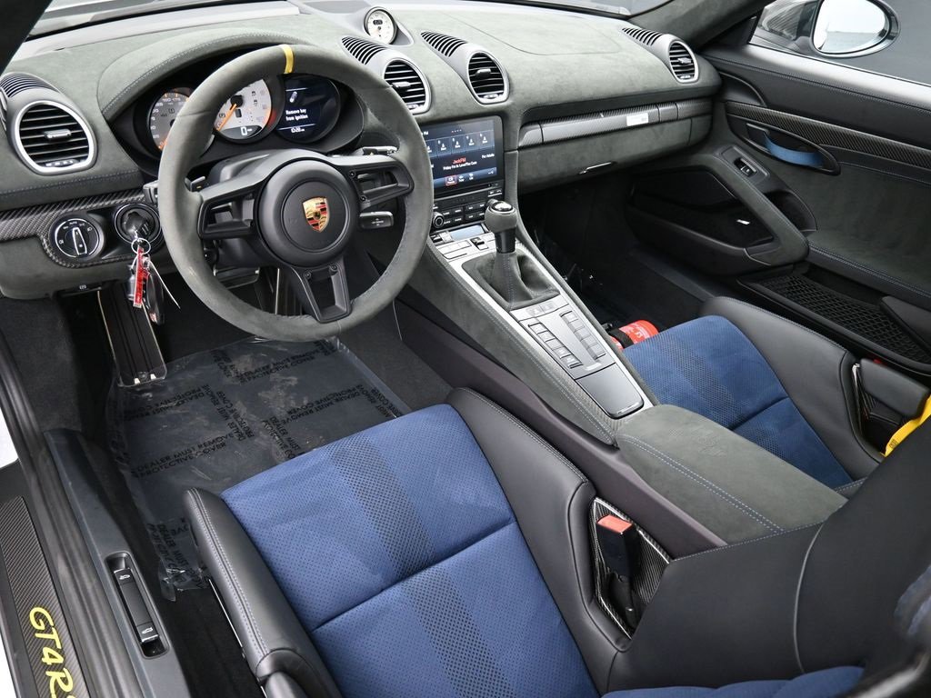 Used 2023 Porsche 718 Cayman GT4 RS image 4