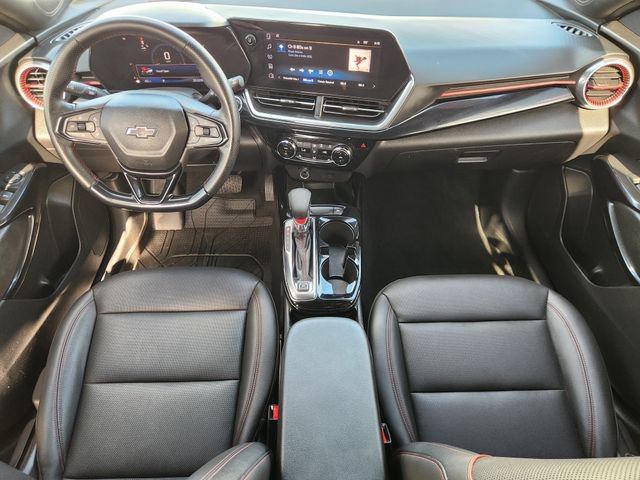 Used 2024 Chevrolet Trax RS w/ Sunroof Package FWD image 26