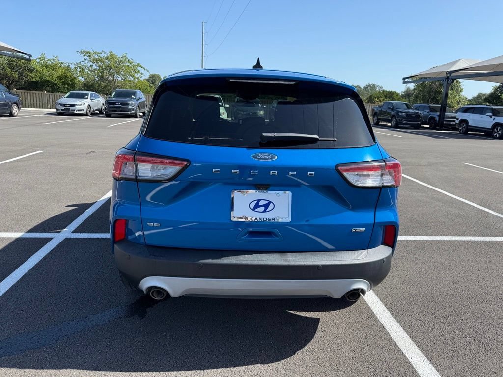 Used 2020 Ford Escape SE Sport FWD image 6