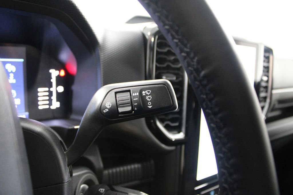 New 2025 Ford Ranger XLT w/ Chrome Accent Package image 34
