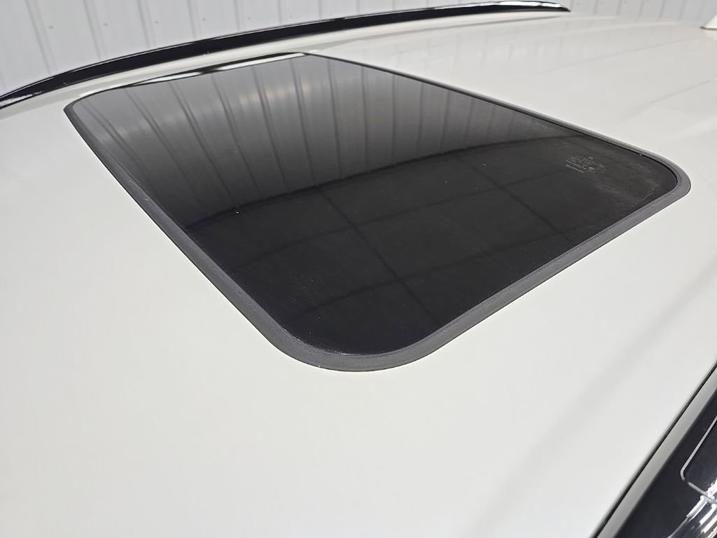 Used 2024 Toyota RAV4 Limited w/ Advanced Technology Package image 11