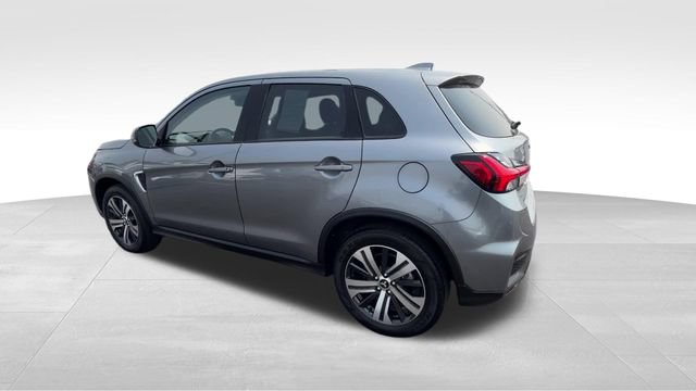 Used 2025 Mitsubishi Outlander Sport SE AWD/4WD image 4