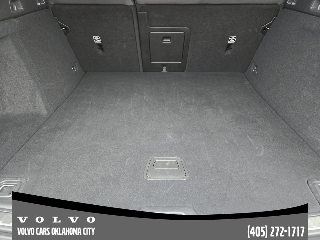 Certified 2025 Volvo V60 B5 Cross Country Plus AWD/4WD image 31